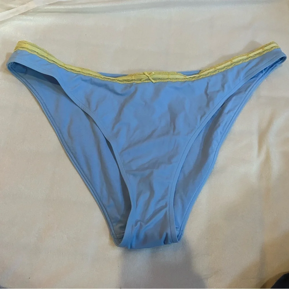 Frankies Bikinis chic blue